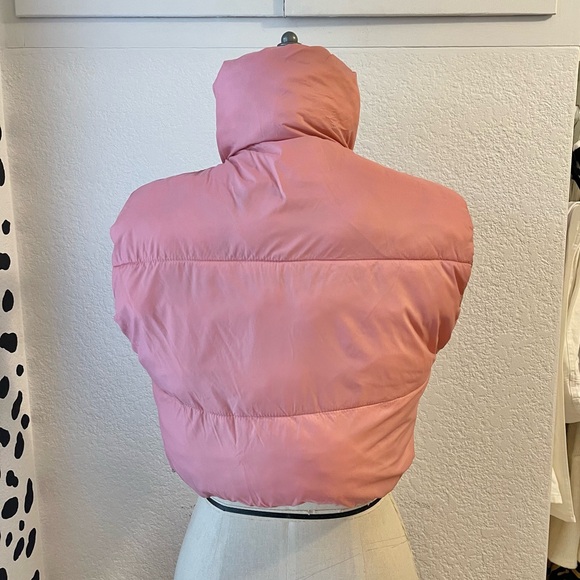 Cropped Reversible Zara Puffy Vest - Picture 4 of 8